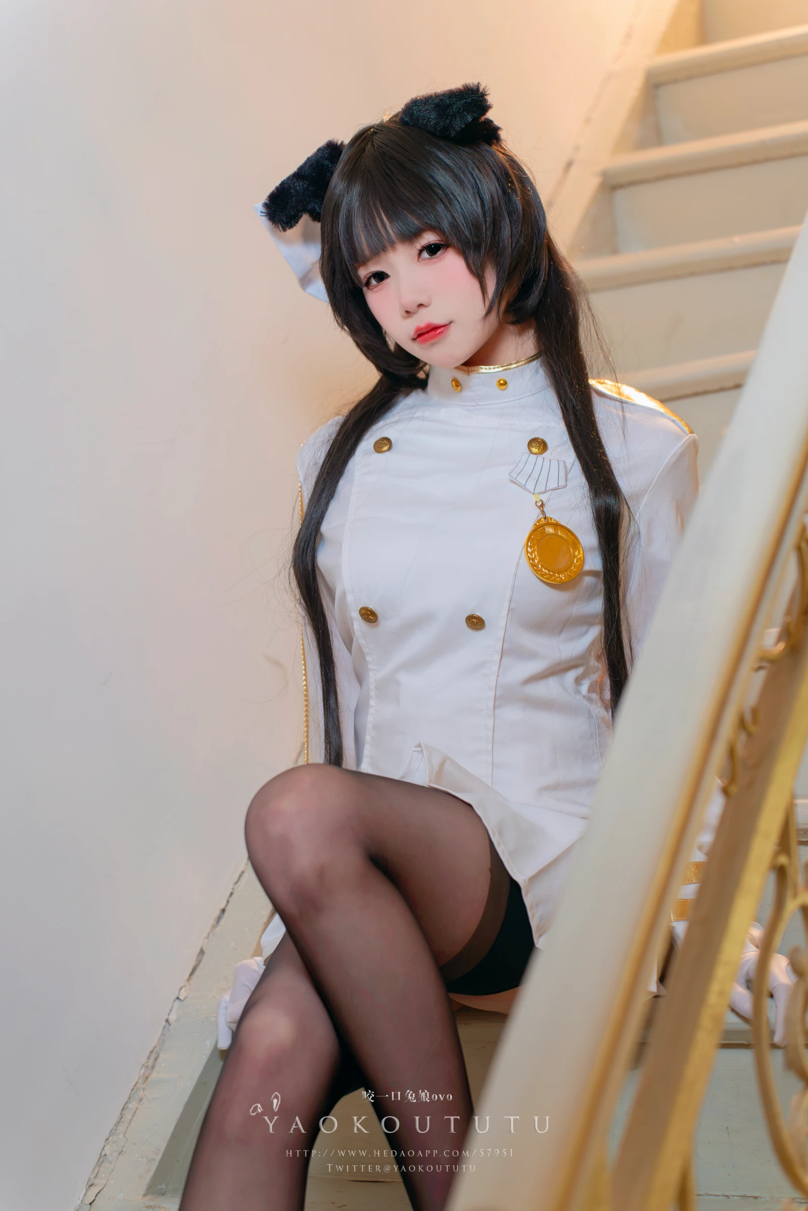 咬一口兔娘---碧蓝航线-爱宕-[49P-691MB]-8.webp